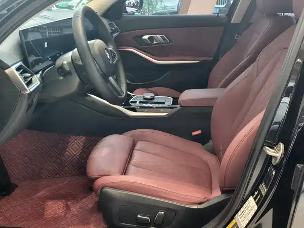 BMW i3 2023