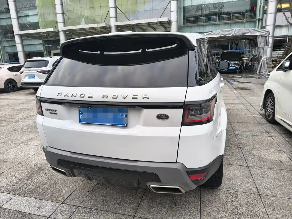 Land Rover Sport 2019 — фото 8
