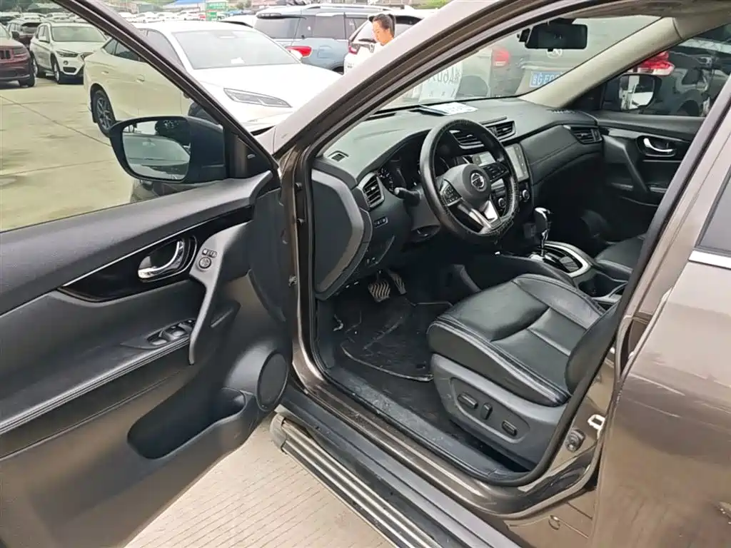 Nissan X-Trail 2020 — фото 16