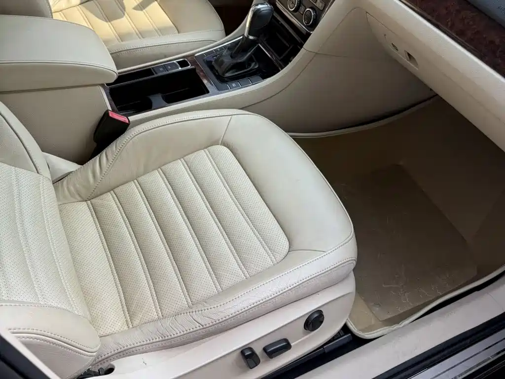 Volkswagen Passat 2012