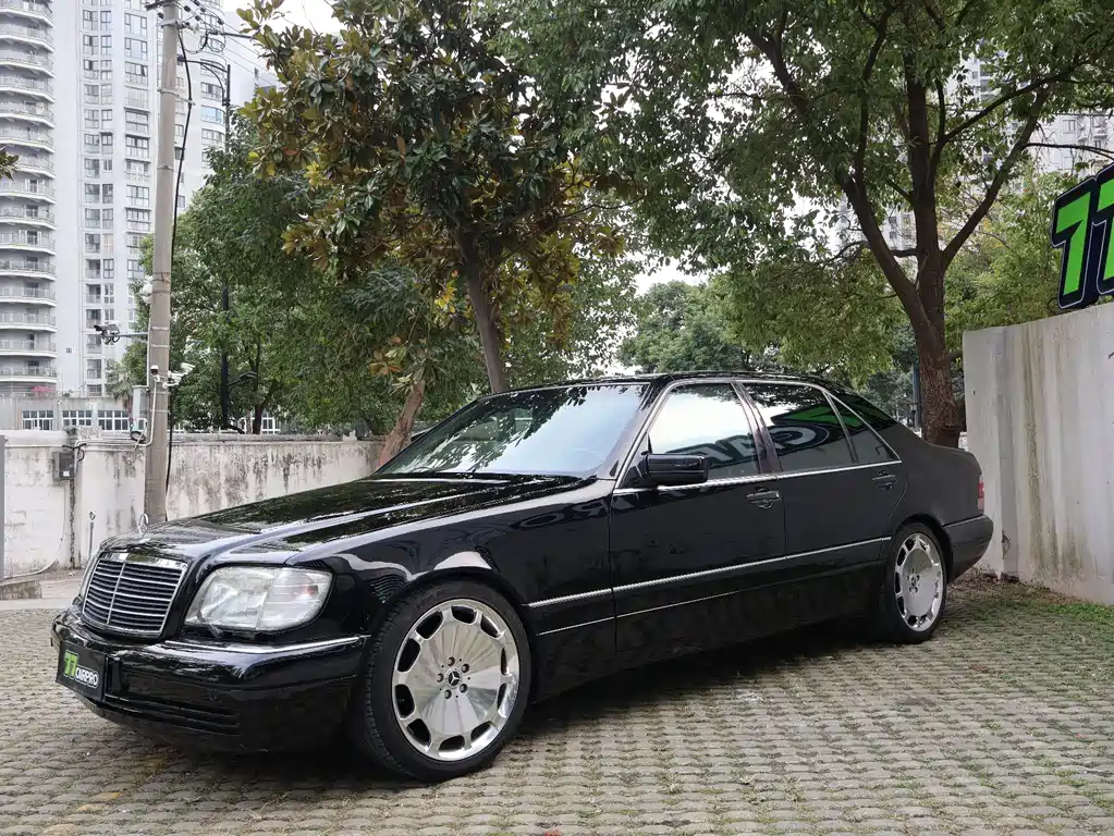 Mercedes-Benz S-Class 2001 — фото 1