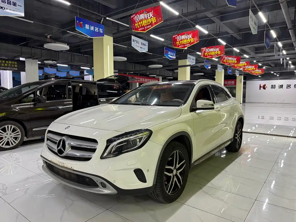 Mercedes-Benz GLA 2017 — фото 1
