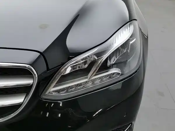 Mercedes-Benz E-Class 2013