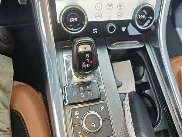 Land Rover Range Rover Sport 2018