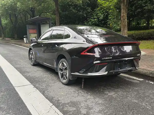 Wuling Starlight 2023
