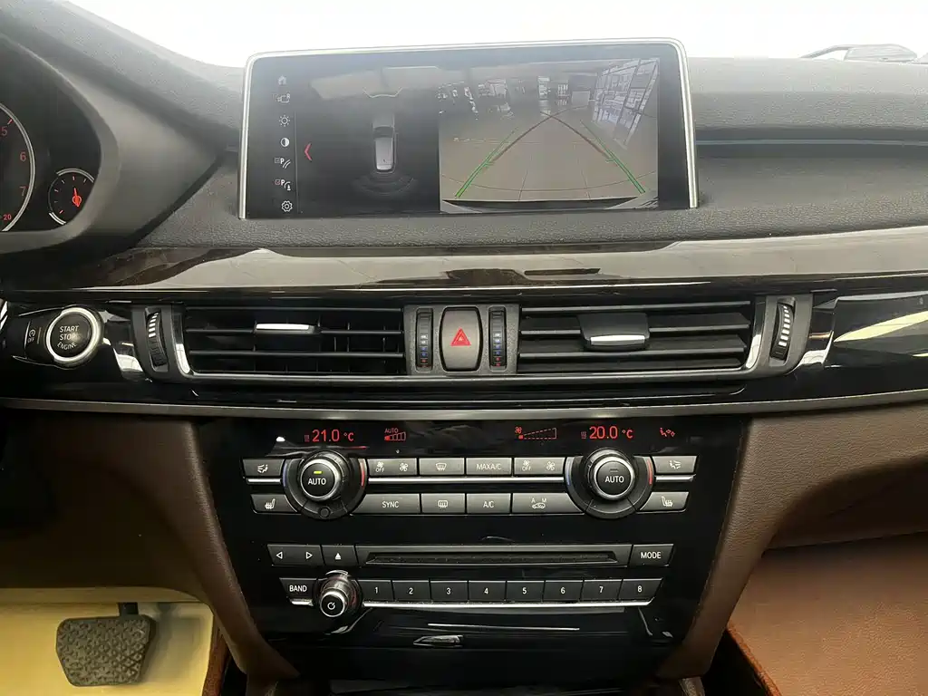 BMW X5 2018 — фото 16
