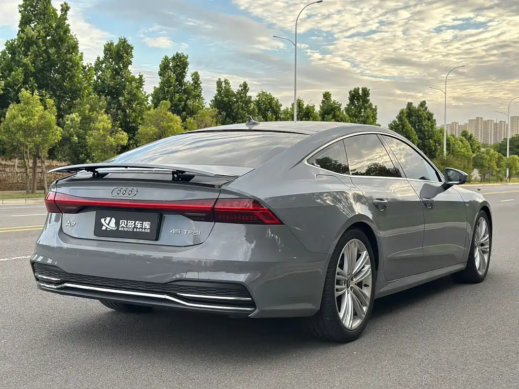 Audi A7 2021 — фото 6