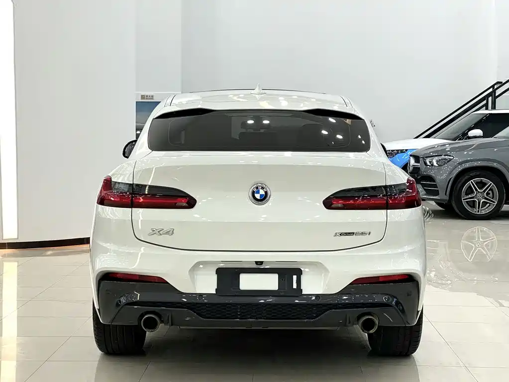 BMW X4 2019 — фото 12