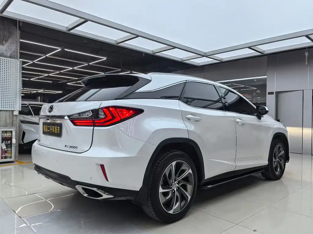 Lexus RX 2016 — фото 3