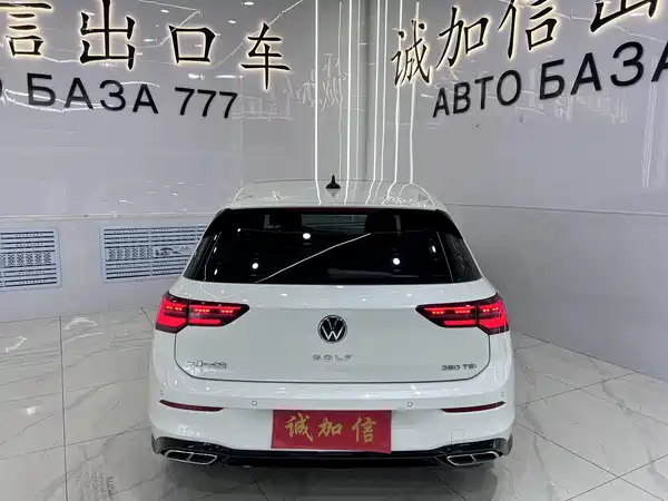 Volkswagen Golf 2022