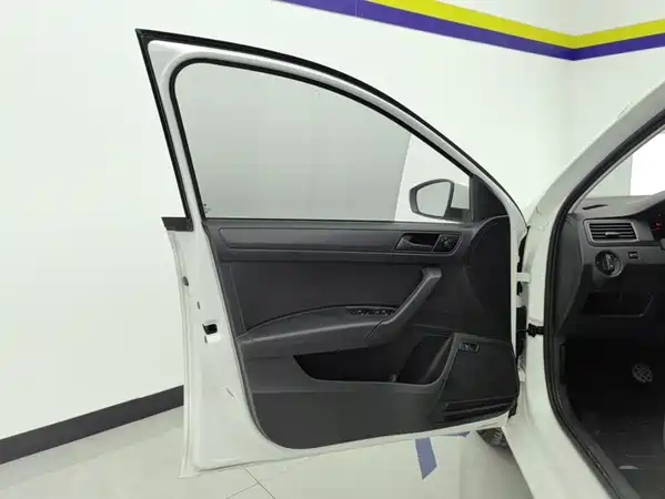 Volkswagen Santana 2021