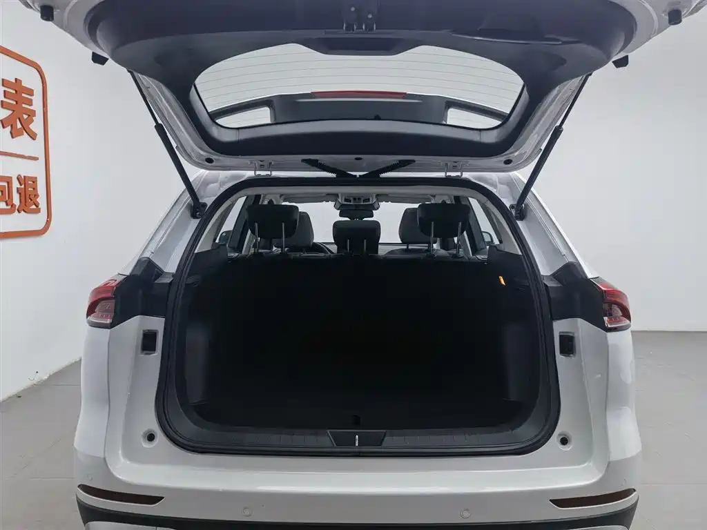 Haval H6 2023 — фото 16
