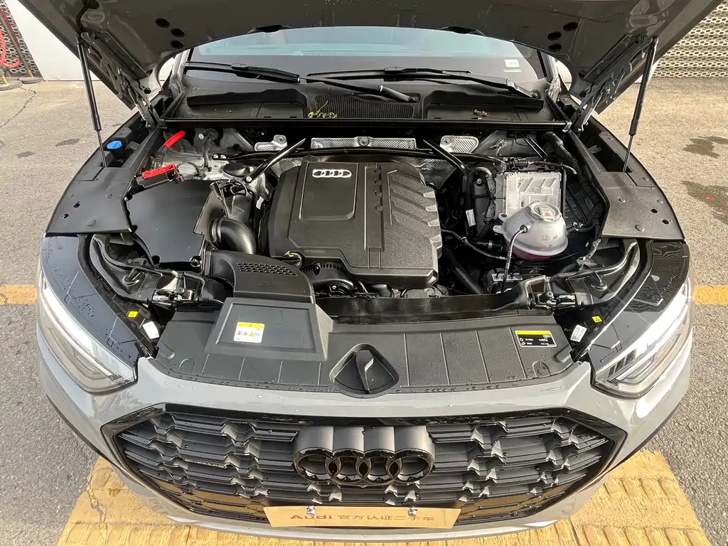 Audi Q5L 2025 — фото 15