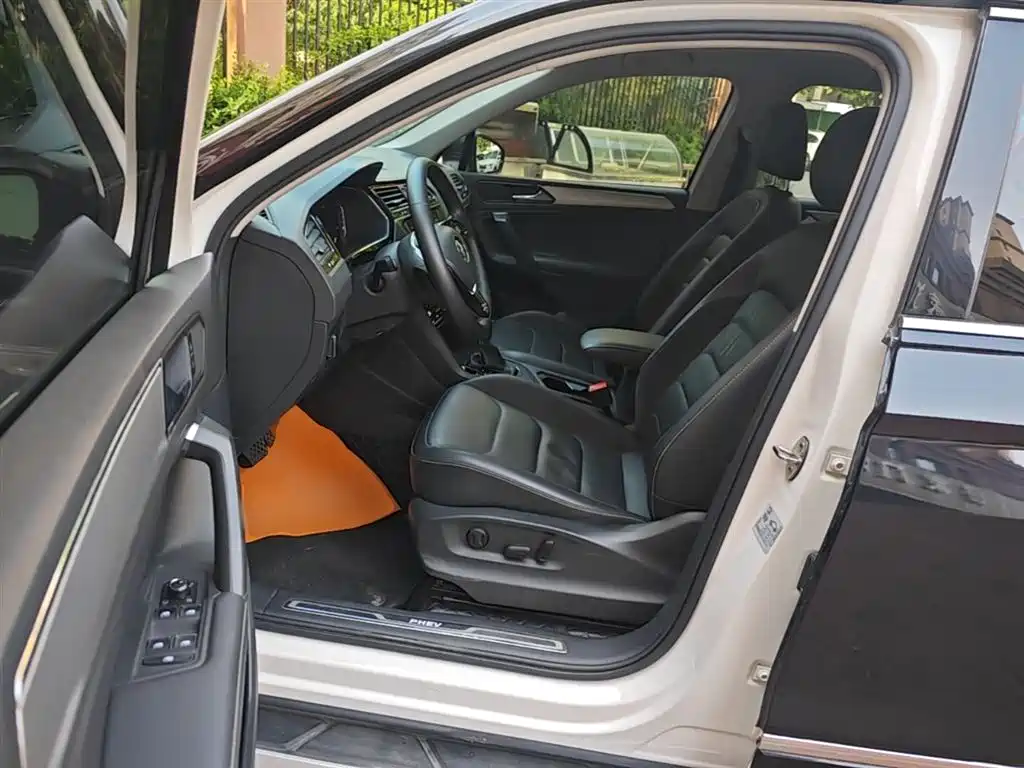 Volkswagen Tiguan L New Energy 2021 — фото 16