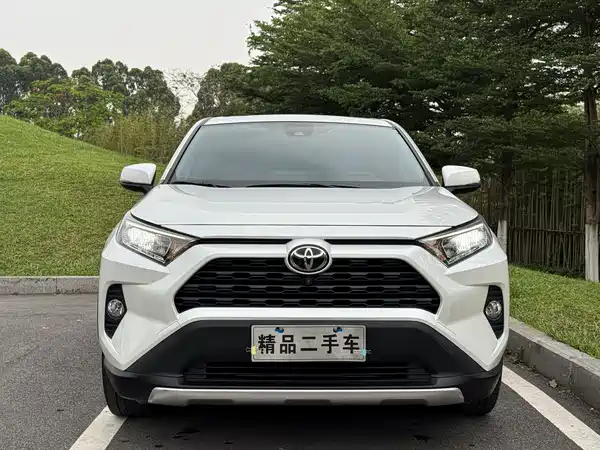 Toyota RAV4 2022
