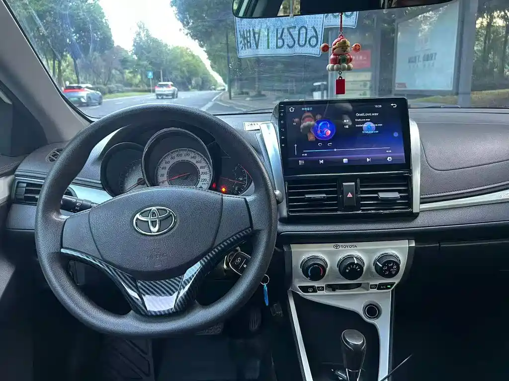 Toyota Vios 2016 — фото 6