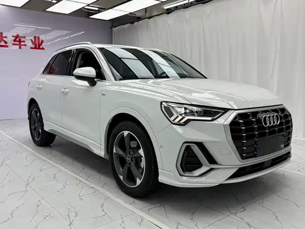 Audi Q3 2022