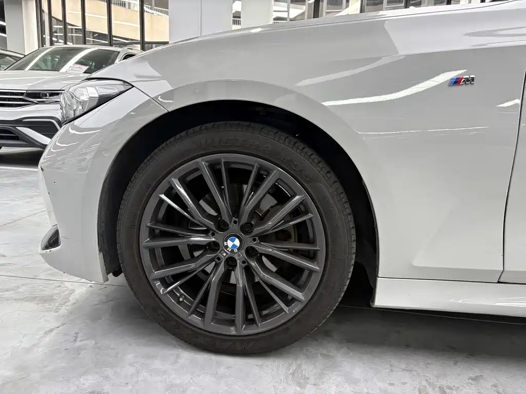 BMW 3 Series 2023 — фото 14