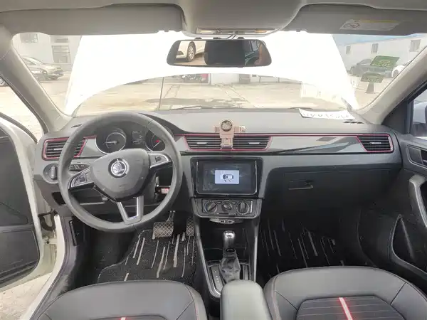 Skoda Rapid Spaceback 2020