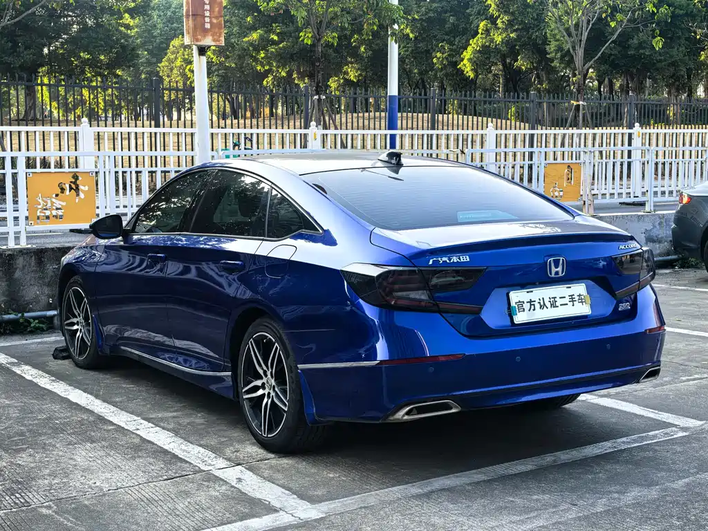 Honda Accord 2021 — фото 18