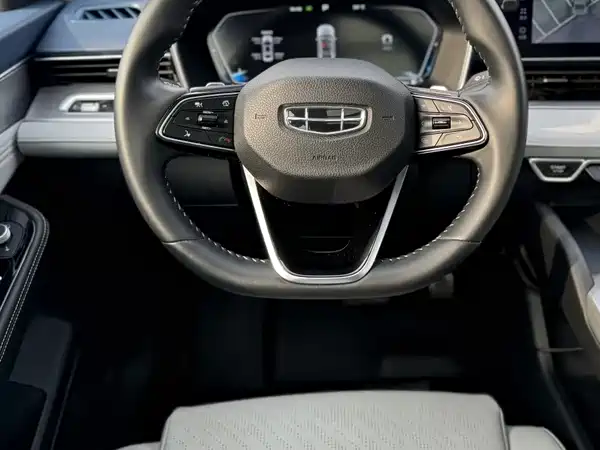 Geely Xingrui 2022