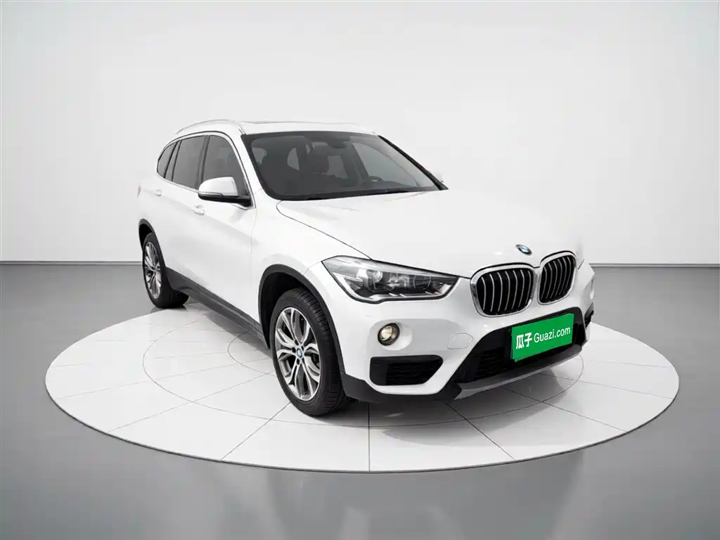 BMW X1 2018 — фото 4