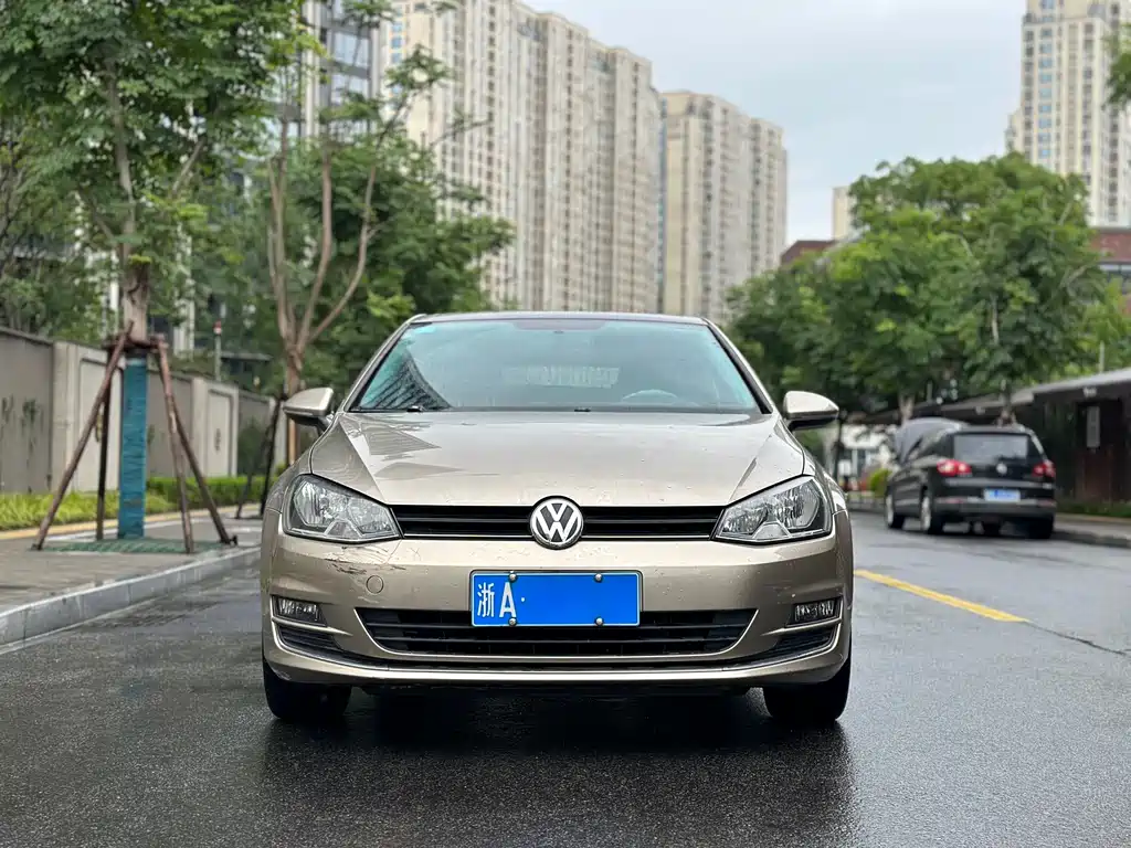 Volkswagen Golf 2016