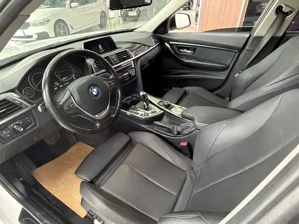 BMW 3 Series 2018