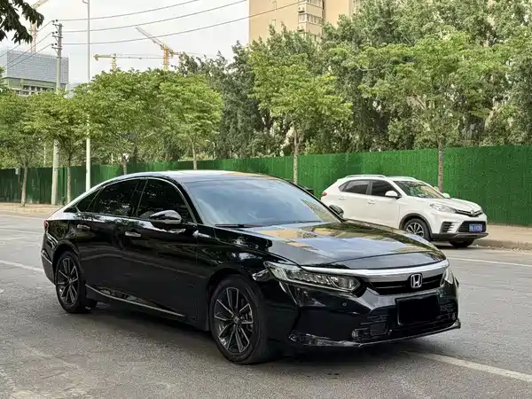 Honda Inspire 2022