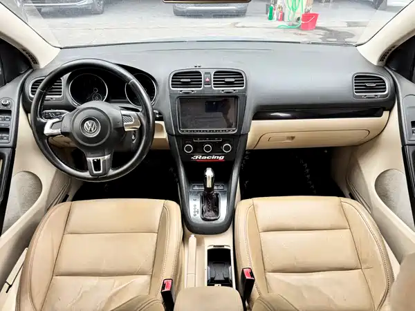 Volkswagen Golf 2012