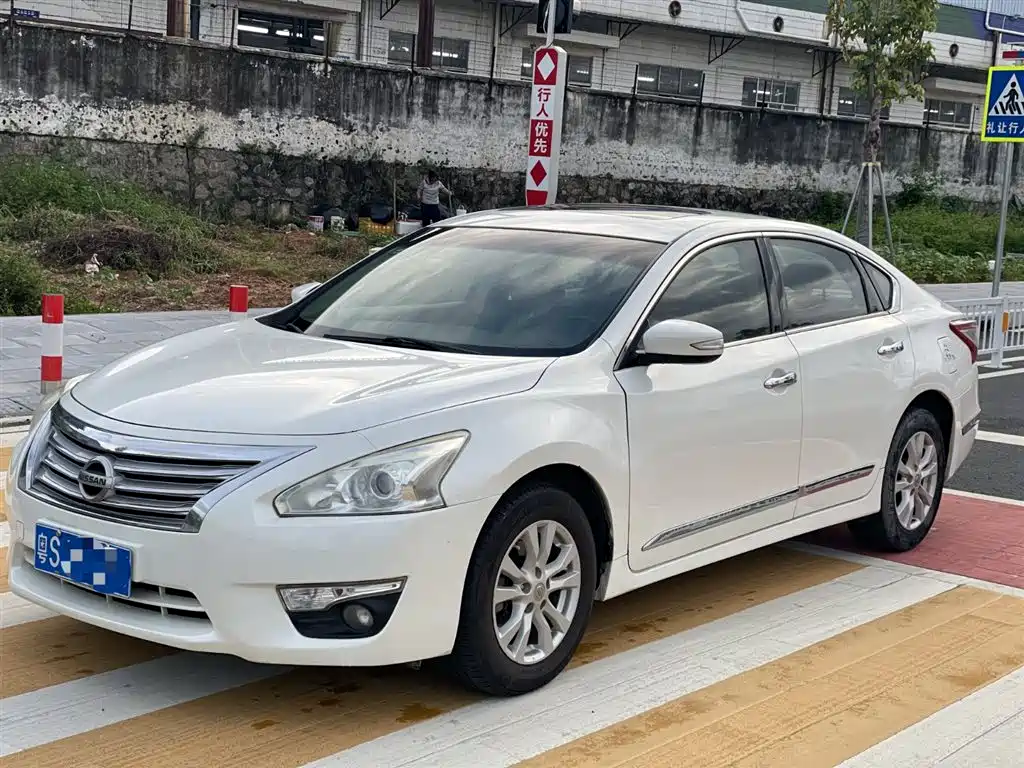 Nissan Teana 2014