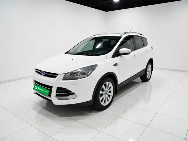 Ford Kuga 2015