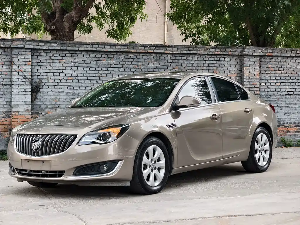 Buick Regal 2014 — фото 1