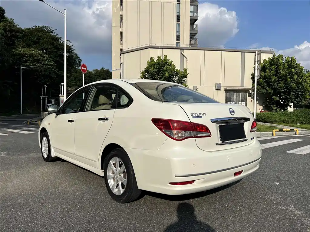 Nissan Sylphy 2016 — фото 3