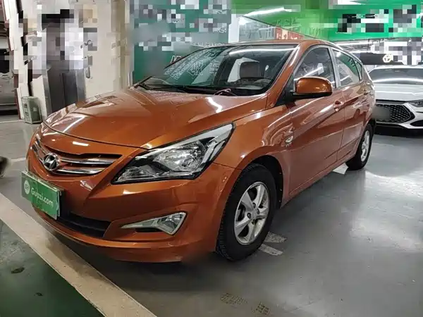 Hyundai Rui Yi 2015