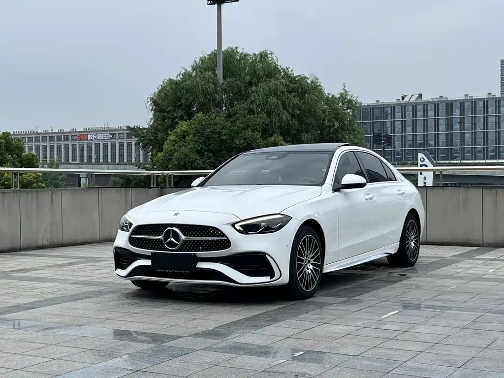 Mercedes-Benz C-Class 2023