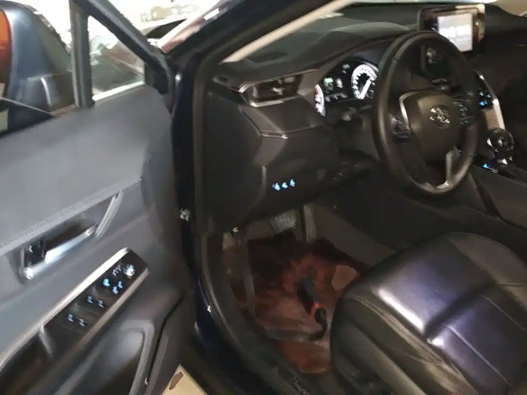 Toyota Harrier 2022 — фото 16