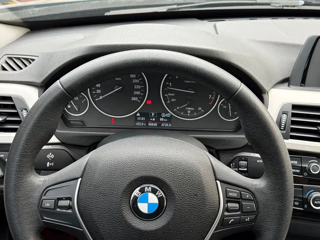 BMW 3 Series GT 2017 — фото 21