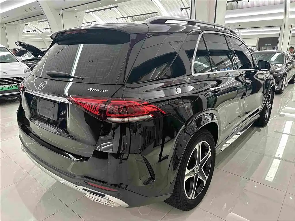 Mercedes-Benz GLE 2022 — фото 17