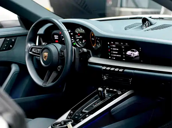 Porsche 911 2024