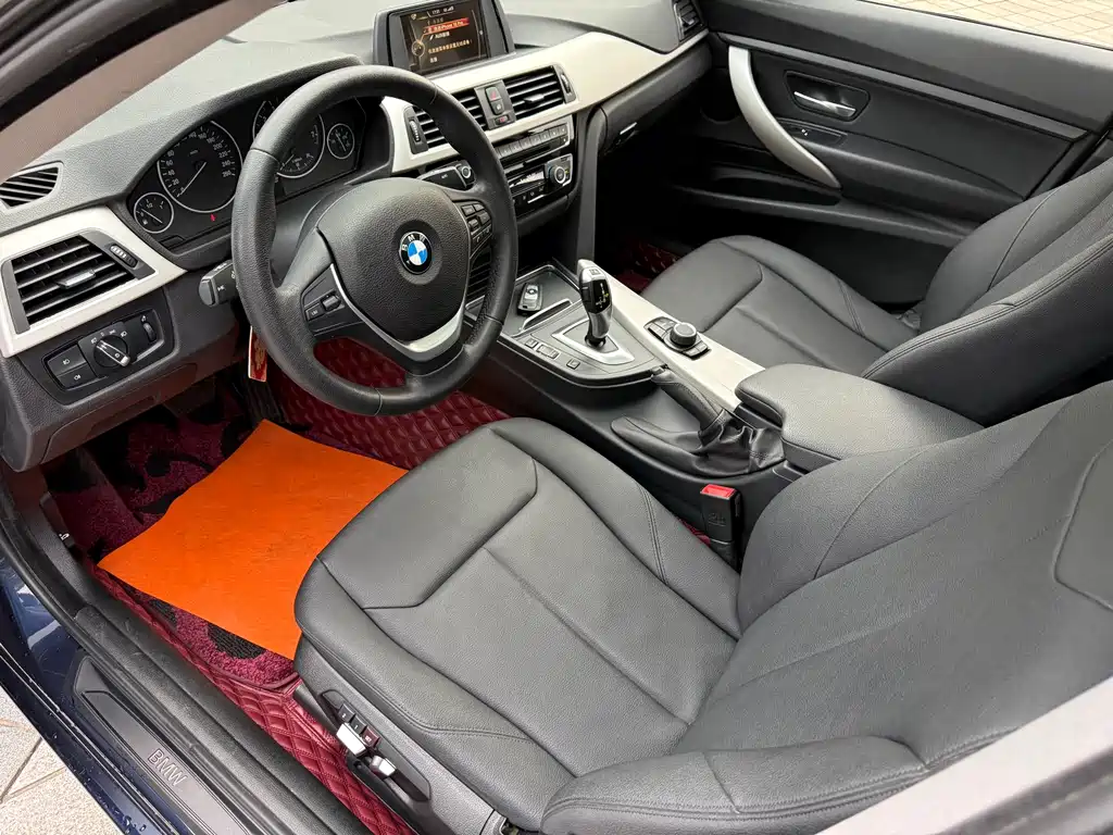 BMW 3 Series GT 2017 — фото 17
