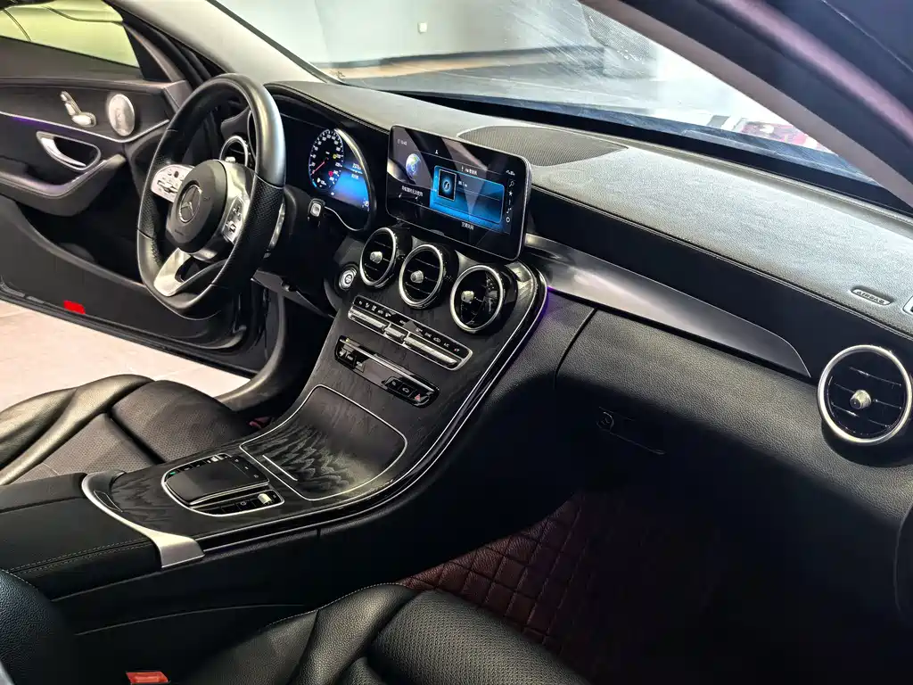 Mercedes-Benz C-Class 2021 — фото 9