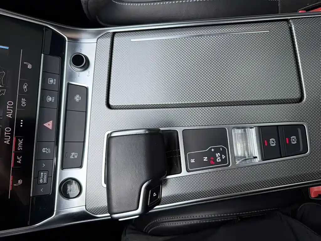 Audi A6L 2022 — фото 9