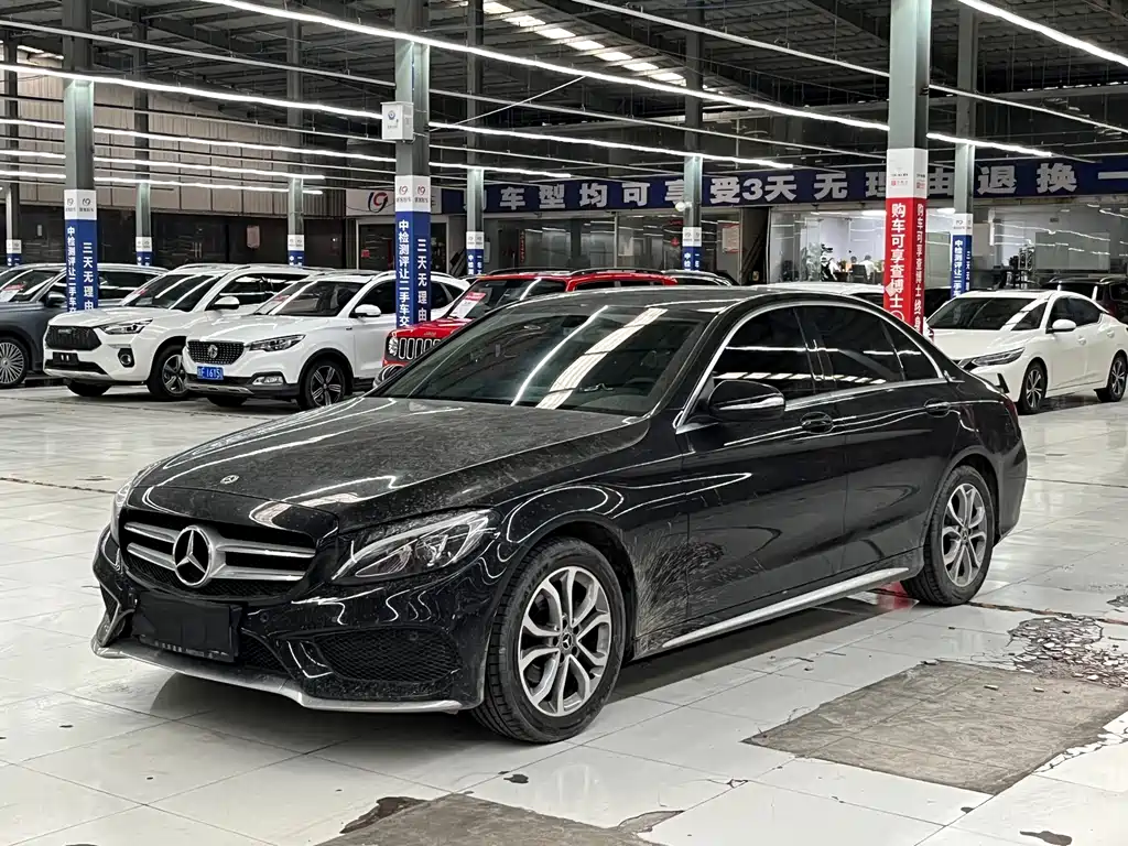 Mercedes-Benz C-Class 2017 — фото 1