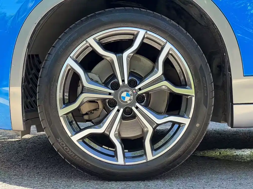 BMW X2 2018 — фото 9