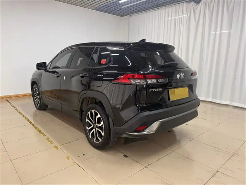 Toyota Frontlander 2023