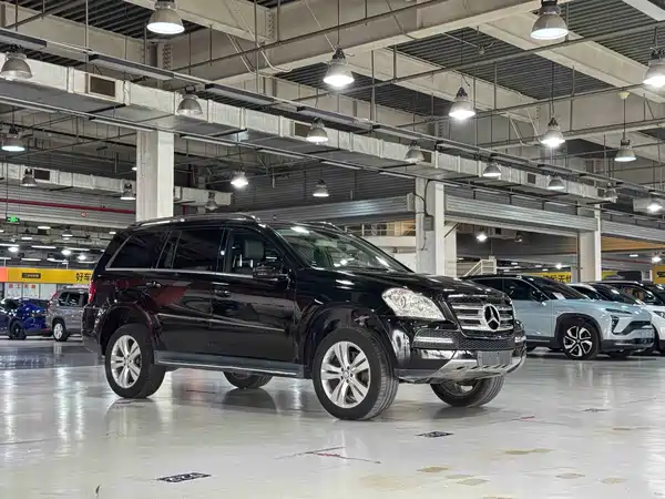 Mercedes-Benz GL-Class 2011