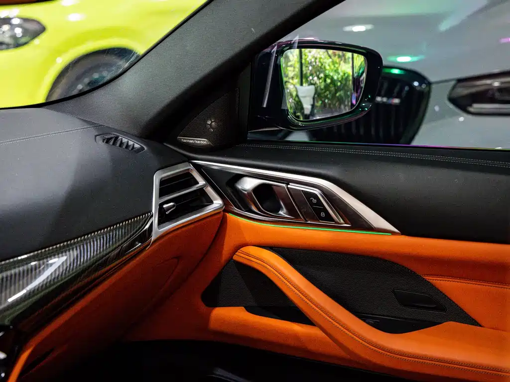 BMW M4 2025 — фото 10