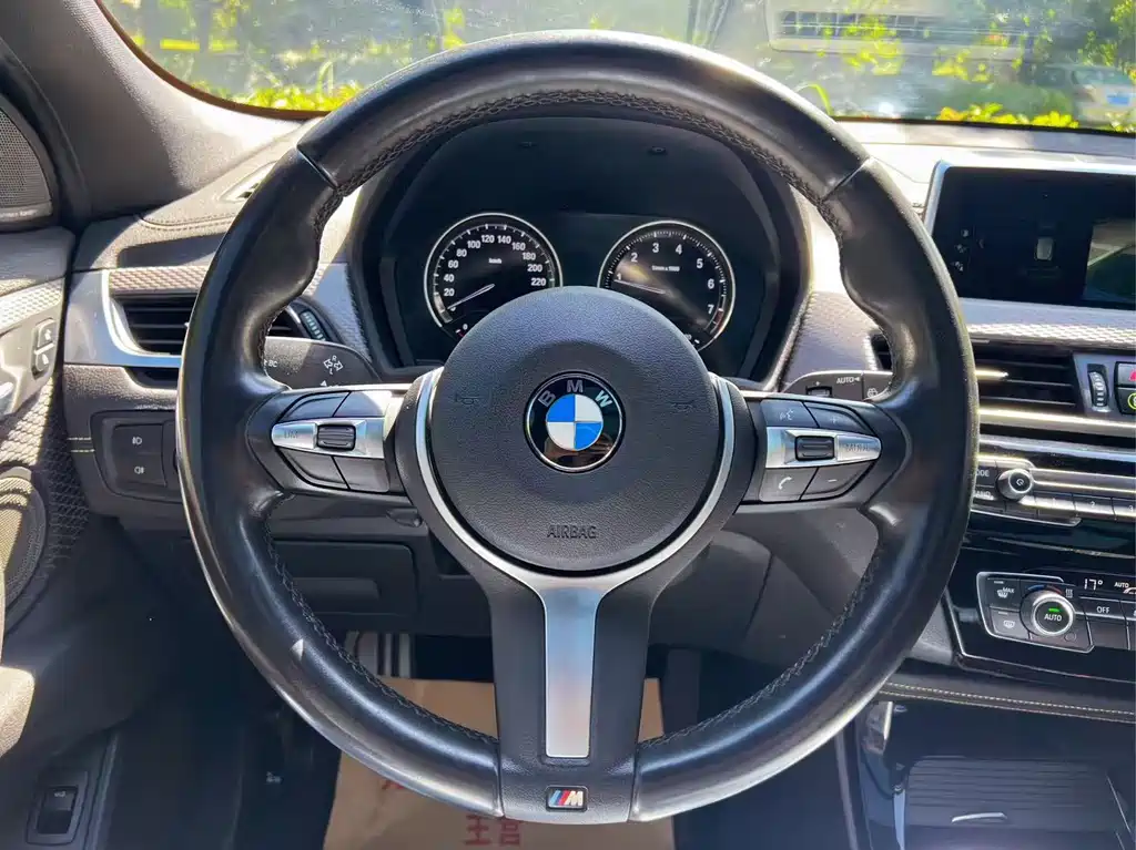 BMW X2 2018 — фото 13