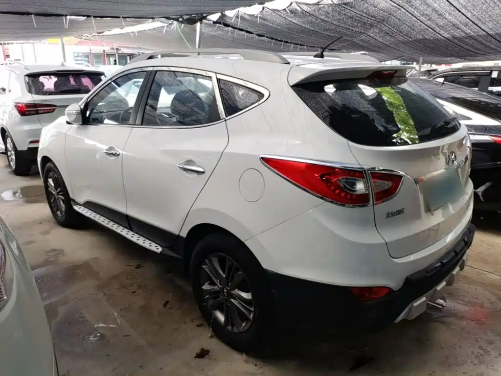 Hyundai ix35 2015 — фото 5